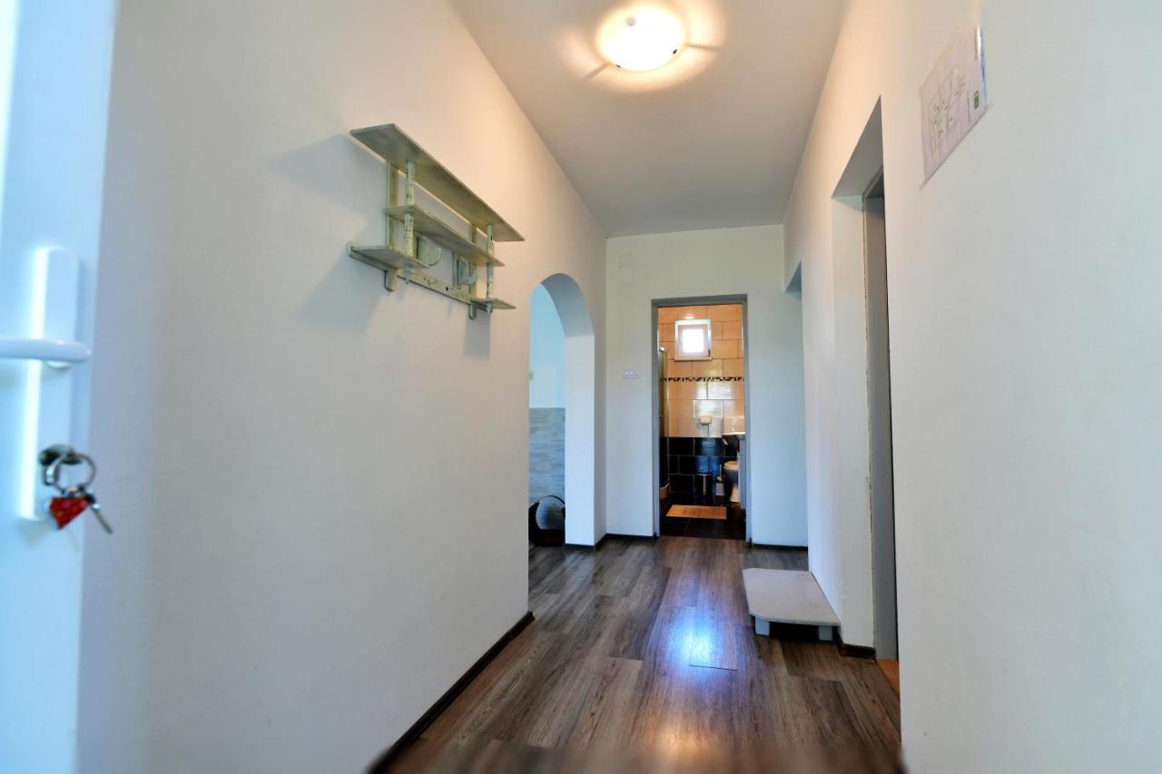 Kuca Za Odmor Roby Apartment Saborsko Екстериор снимка
