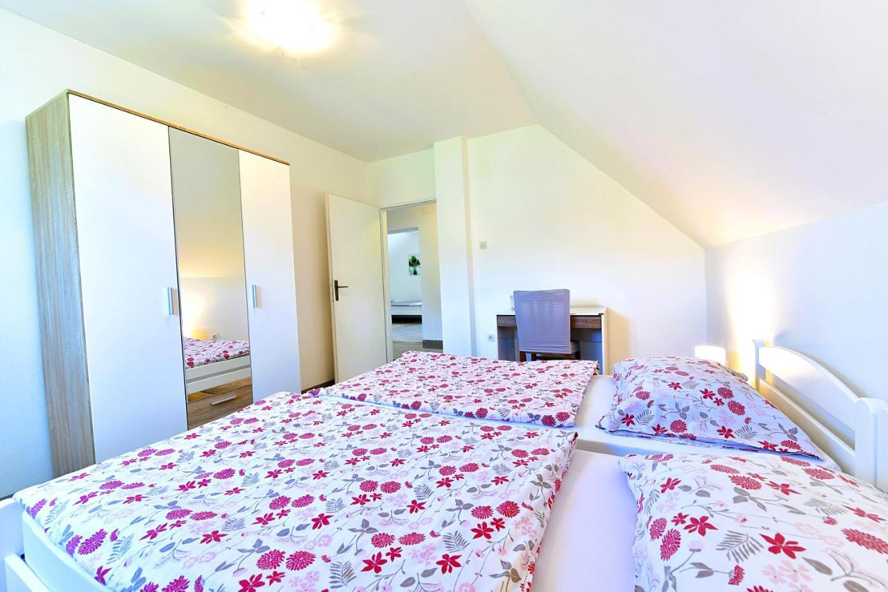 Kuca Za Odmor Roby Apartment Saborsko Екстериор снимка