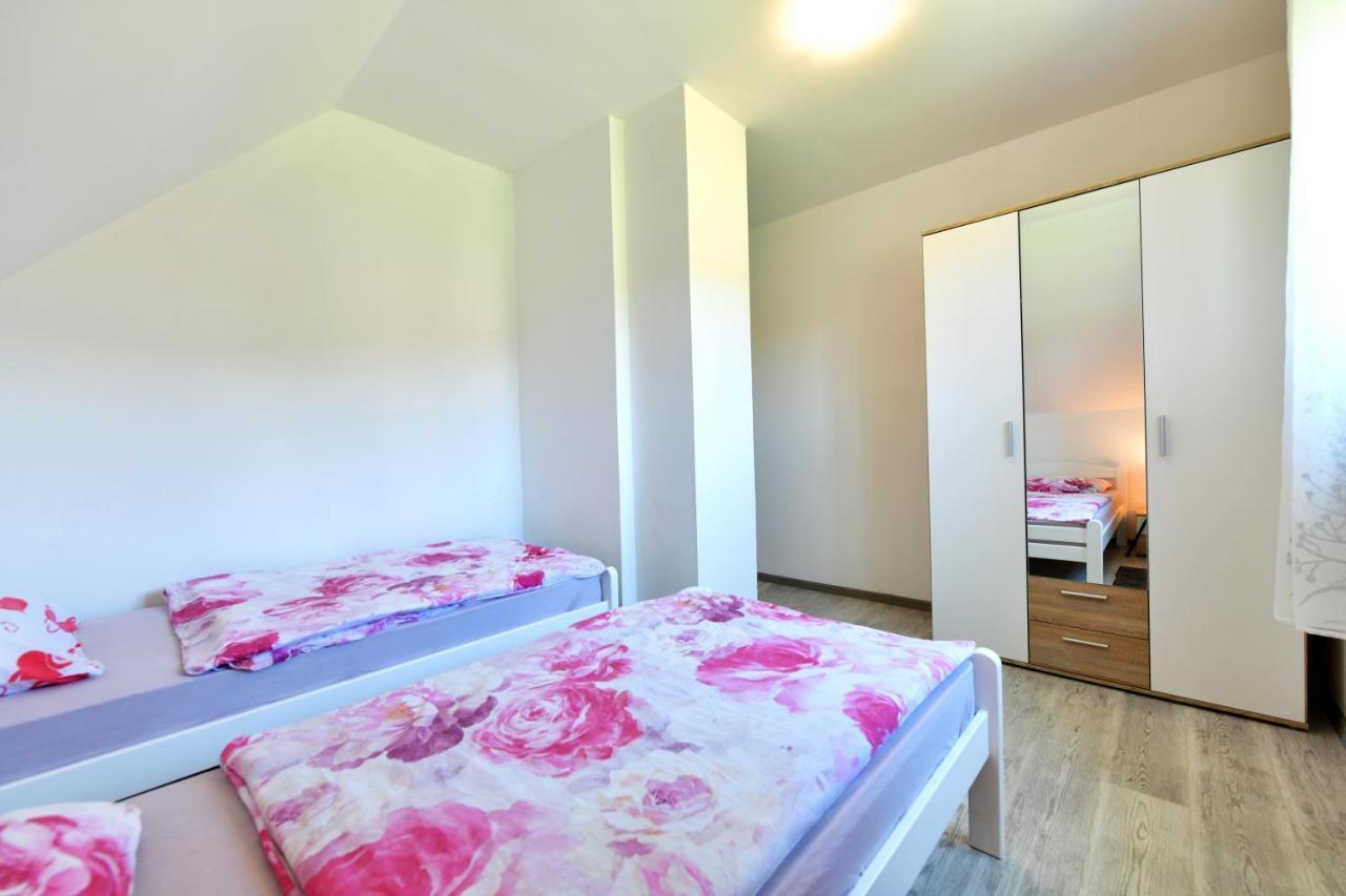 Kuca Za Odmor Roby Apartment Saborsko Екстериор снимка